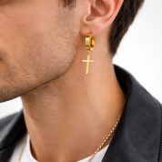 aros dorados con cruz modelo