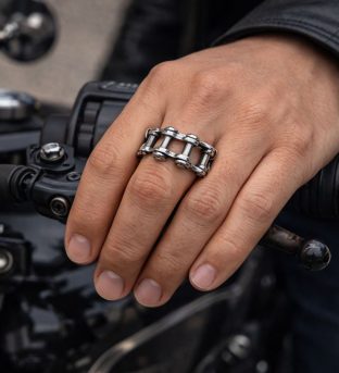 anillo biker modelo