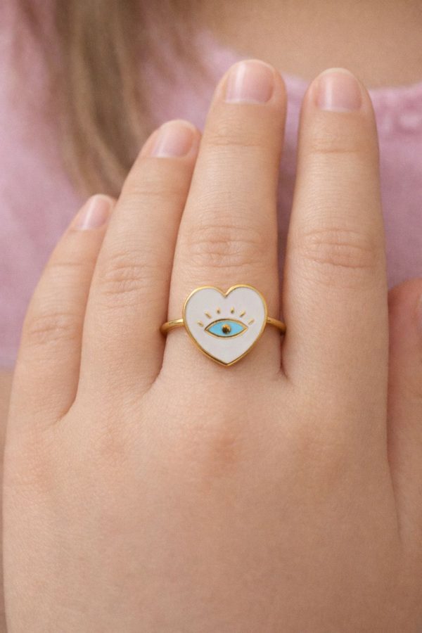 anillo corazon y ojo blanco