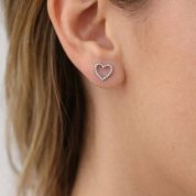 pendientes corazon y bolitas calados modelo